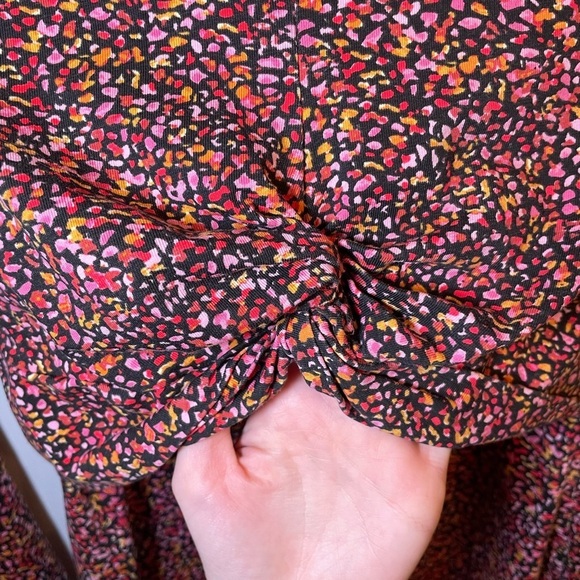 H&M - MAMA Maternity Knot Nursing Dress - Picture 2 of 8